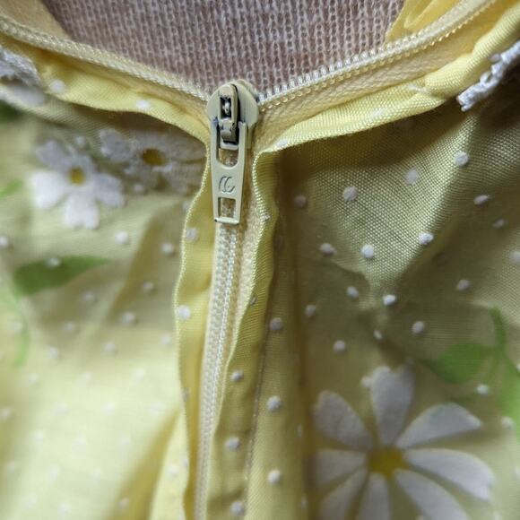 Vtg 1960s Pale Yellow Daisy Floral Dot Textured Puff Sleeve Maxi Prairie Dress 2 - Picture 5 of 5
